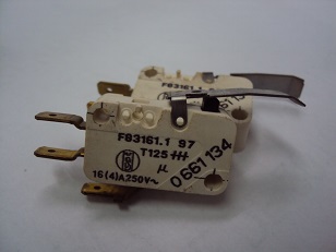 MICROCONMUTADOR CON PALANCA F83161.1 USADO US01 