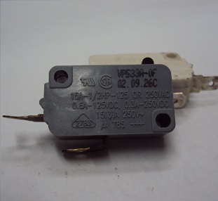 MICROINTERRUPTOR NORMALMENTE ABIERTO USADO US03 